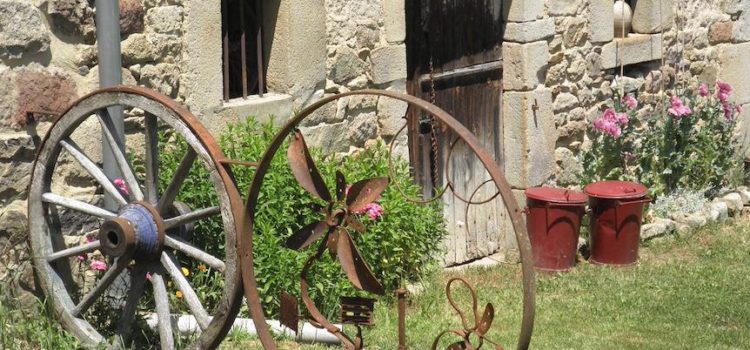 AlavalA devient « Aux 2 Puys »